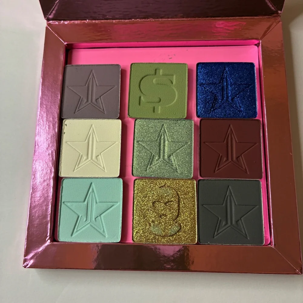 Jeffree Star Cosmetics Artistry Eyeshadow Magnetic Palette + 2 Minis Queen Freak